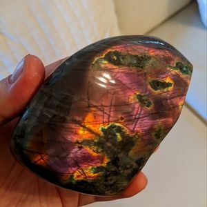 Ultra Special Spotted Purple Sunset Flash Labradorite Freeform
